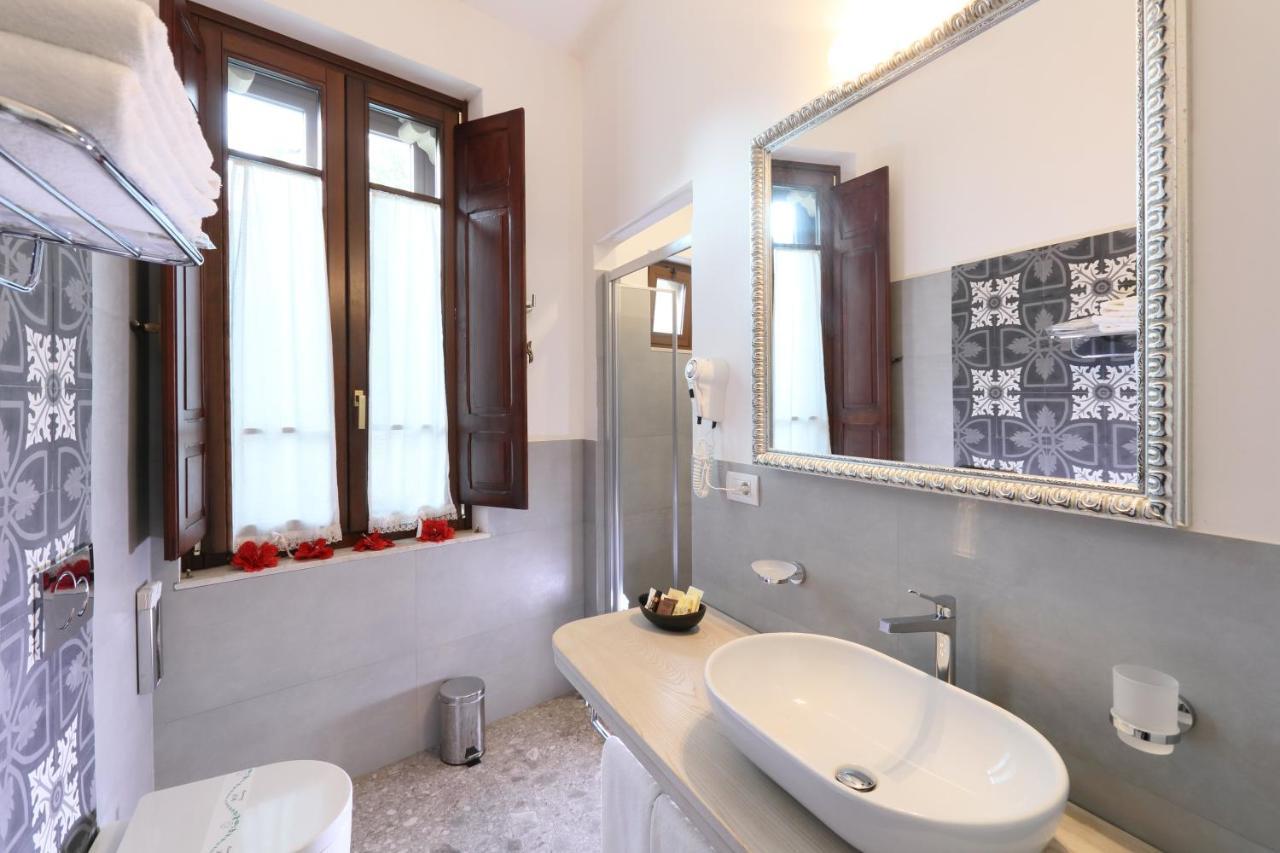 Porta Di Mezzo Luxury Suites & Rooms Taormina Ngoại thất bức ảnh
